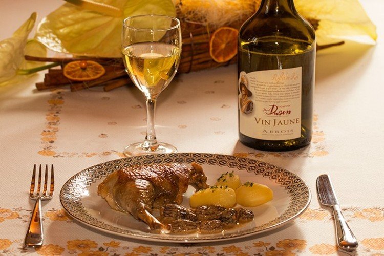 Recipe - Bresse chicken with yellow wine and morels